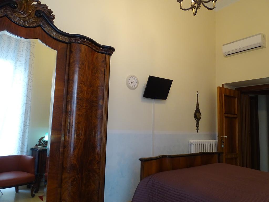 B&B Centrale Salerno Szoba fotó