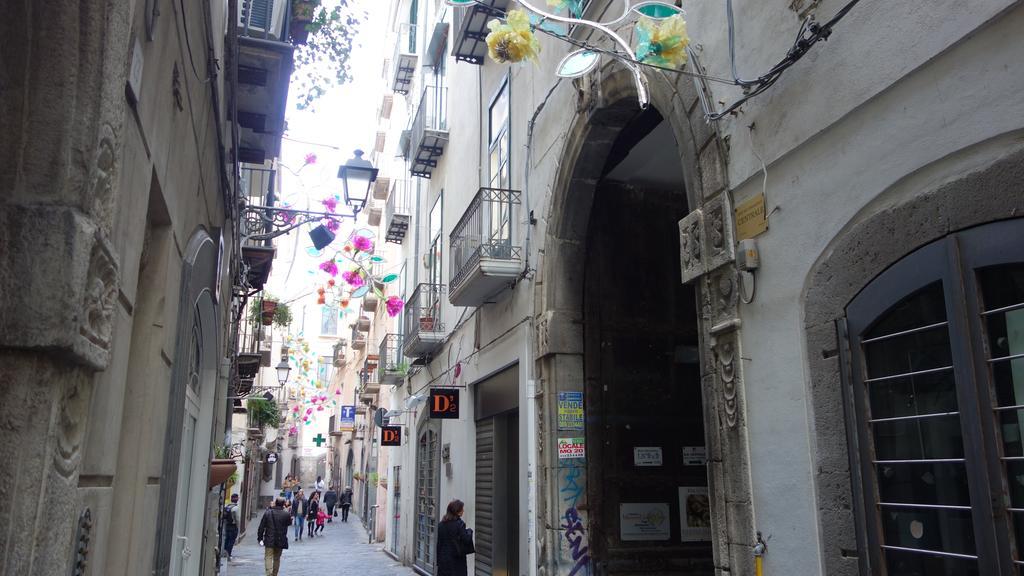 B&B Centrale Salerno Kültér fotó